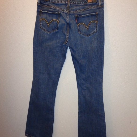Levi's 518 Juniors Superlow  Bootcut Jeans size 9 M - Picture 1 of 11
